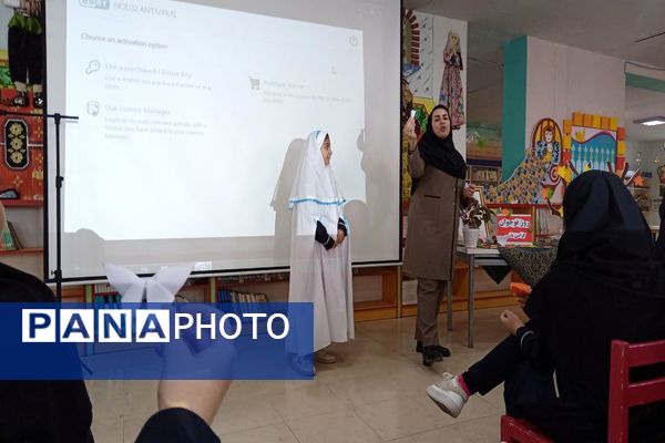 بازدید دانش‌آموزان از کانون پرورش فکری کودکان و نوجوانان