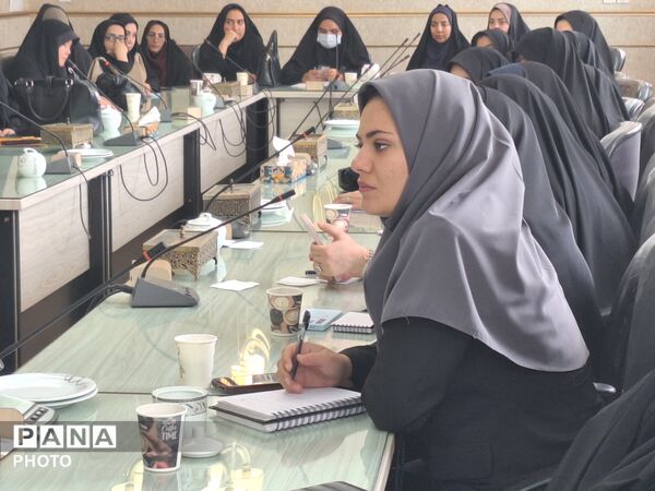 جلسه معاونین پرورشی ناحیه ۵ مشهد