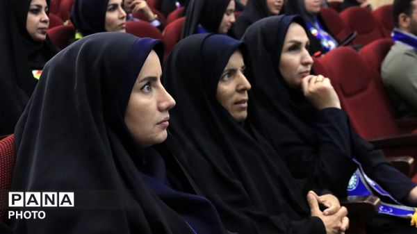 چهره‌های درخشان سازمان دانش‌آموزی زیر ذره‌بین دوربین‌ها