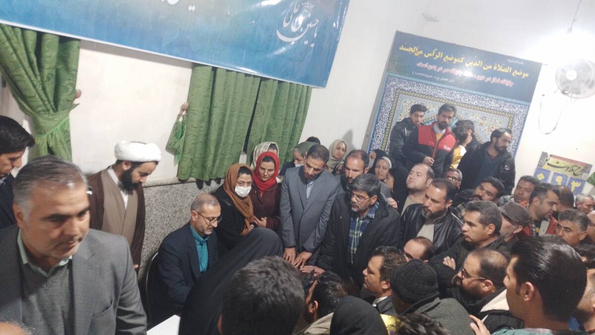 میز خدمت قضائی در مسجد امام هادی (ع) بیرجند 