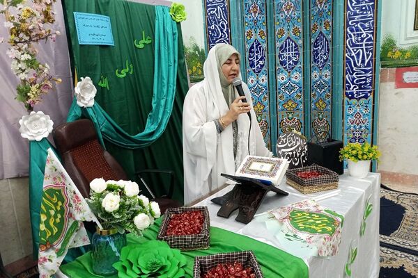 جشن ولادت امام علی(ع) در مدرسه شهید آقچه‌لو رباط‌کریم