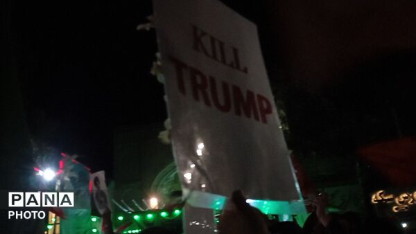 حضور  پر شور مردم در برنامه‌های شبانه حسینیه امام خمینی نیشابور