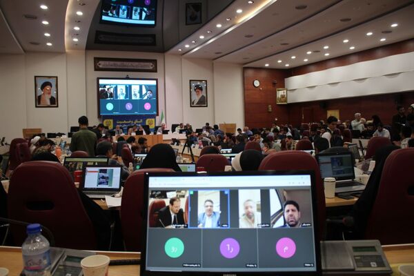 اتاق کنترل وضعیت ستاد انتخابات شهر مشهد