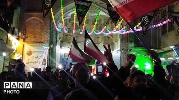 حماسه همچنان ادامه دارد 