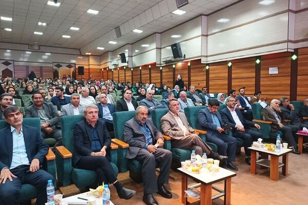 آیین بزرگداشت مقام پرستار و شهدای سلامت در شهرستان ری