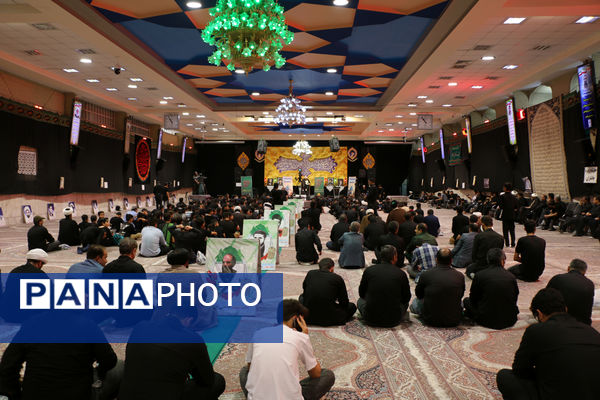 سوگواره «احلی من العسل» در قم-1