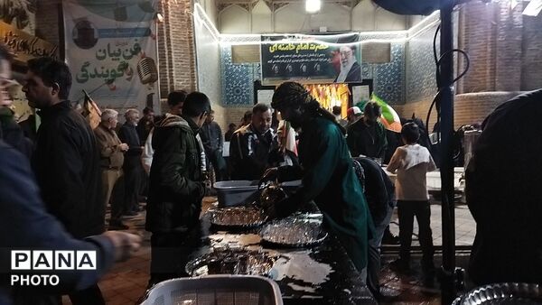 چایخانه فاطمه الزهرا در چهل و ششمین شب از اجتماعات مردمی نیشابور 