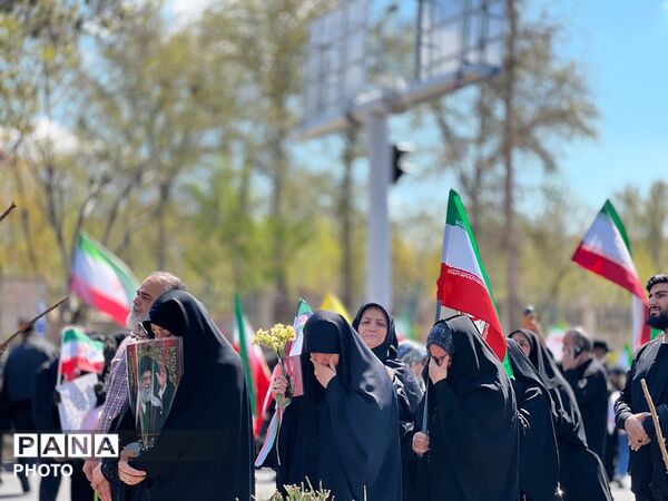 مراسم اربعین امام امت در کرج 
