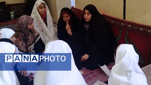 شور اعتکاف دختران و پسران بردسکن در یک صف معنوی