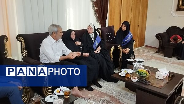 دیدار اعضای انجمن اسلامی هنرستان بصیرت آشخانه با همسر جانباز رسایی پور