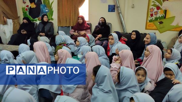 جشن عید مبعث در دبستان شاهد حاج تقی آقا بزرگ مشهد