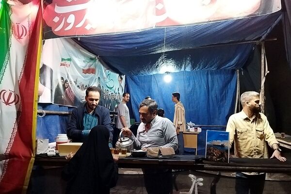 موکب کانون باهنر  در شصت و هفتمین شب از اجتماعات مردمی نیشابور
