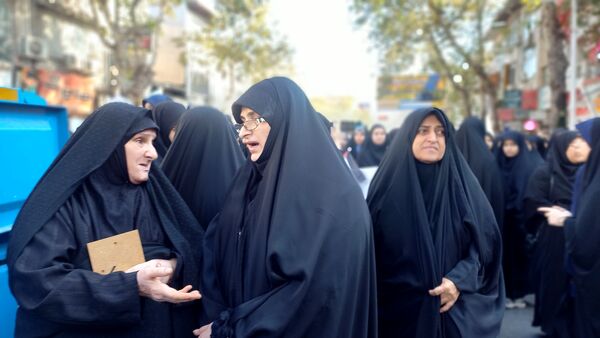 راهپیمایی ۱۳ آبان در قائمشهر