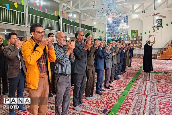 اقامه نماز عبادی سیاسی جمعه اردیبهشت ماه در شهر بار نیشابور