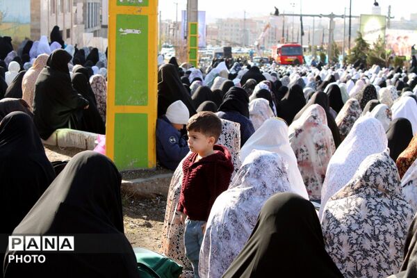 نماز عید سعید فطر در شهرستان پردیس