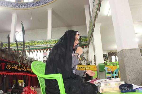اعتکاف دانش‌آموزی در شهر کرمان