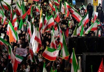 مردم ایران با حضور خود در اجتماعات شبانه، اقتدار میهن‌مان را نشان می دهند