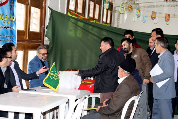 میز خدمت در بخش بندپی شرقی به‌مناسبت دهه فجر