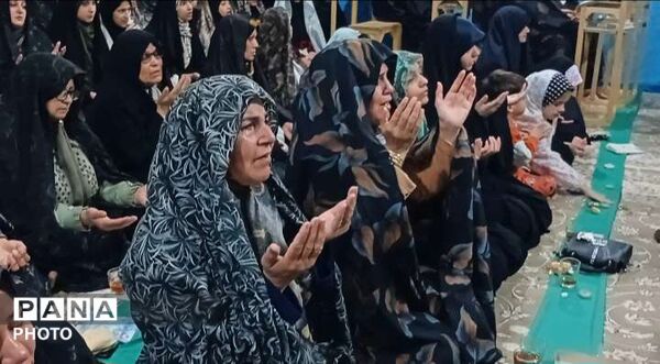 تحویل سالی معنوی در روستای نقاب خلیل آباد
