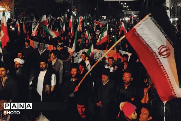  لردگان یک صدا و یک‌دل، جانم فدای رهبر