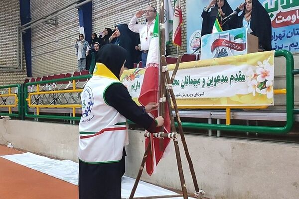 همایش بزرگ هزار نفری یاوران انقلاب و پیشتازان مقاومت در شهر جدید پرند