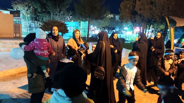 اجرای گروه های سرود در شهرستان کاشمر 