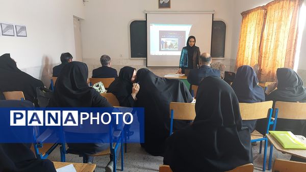 کارگاه توانمندسازی مدیران ناحیه یک زنجان در کانون سهروردی 