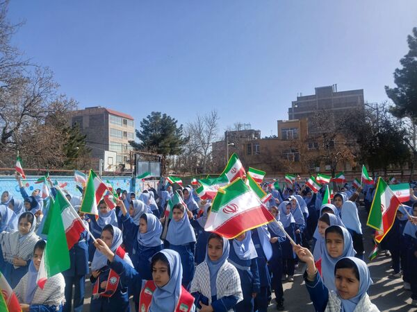 جشن نیمه شعبان در مدرسه دخترانه بنت الهدی صدر۲ 