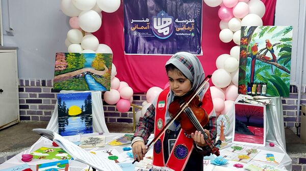  جشنواره فرهنگی هنری (ماها) دردبستان شهید غیور اصلی مشهد