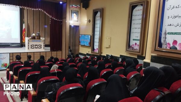 رزمایش جهادگران فاطمی و اولین یادواره شهدای جهادگر الیگودرز