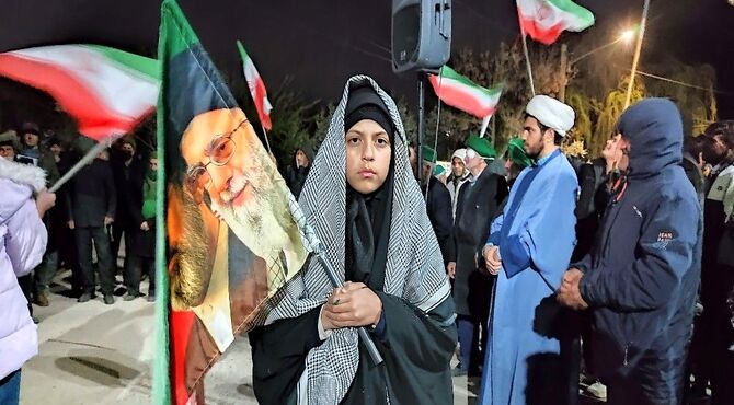 حماسه ای دیگر از حضور پرشکوه مردم شهر بار در اجتماعات شبانه 