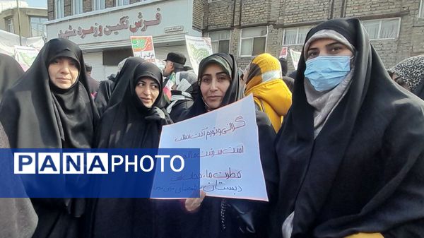 حماسه حضور مردم اراک در راهپیمایی، گامی بلند به سوی ظهور