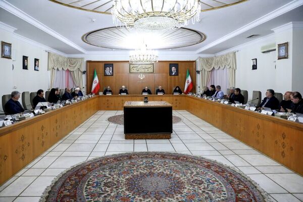 
تقدیر پزشکیان از همراهی مردم و هماهنگی دستگاه‌ها در برگزاری باشکوه مراسم تشییع رهبر شهید