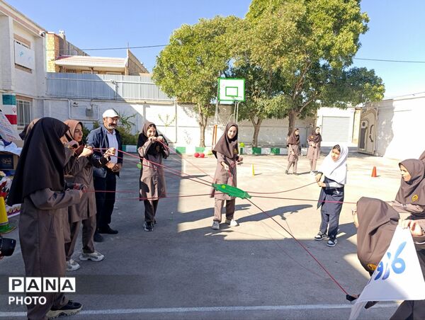 تجلی شور و نشاط تحصیلی با کاروان مهر در مدرسه حضرت مریم کبودراهنگ