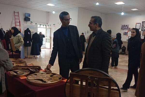 جشنواره "ایران رنگارنگ" در هنرستان سعادت پردیس