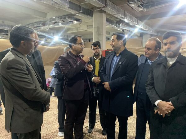 جشن تکلیف دانش آموزان دختر در حرم حضرت زینب (س)