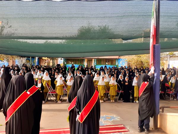 بازگشایی مدرسه غنچه ها ی انقلاب برای سالی پرنشاط