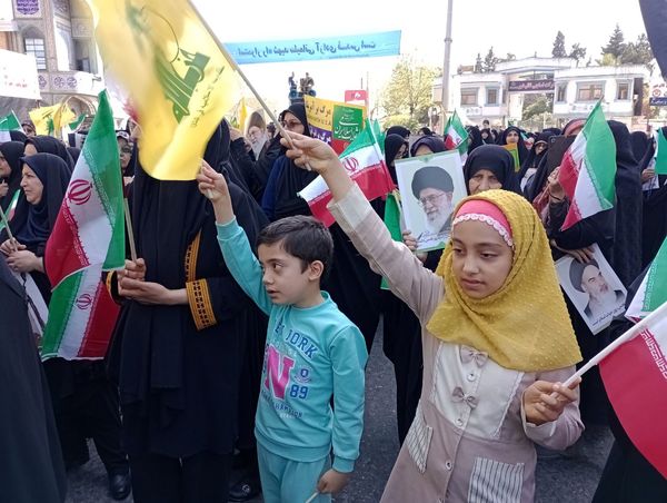 حضور پرشور کودکان در راهپیمایی روز قدس شهرستان قائمشهر