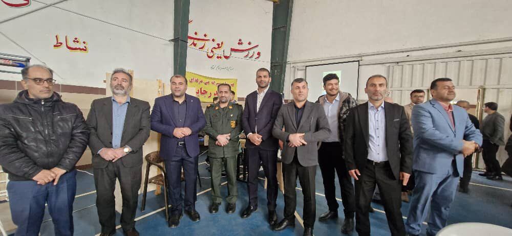 افتتاح نمایشگاه دست‌سازه‌های هنرجویان هنرستان‌های محمودآباد 
