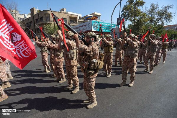 رزمایش جان‌فدایان ایران
