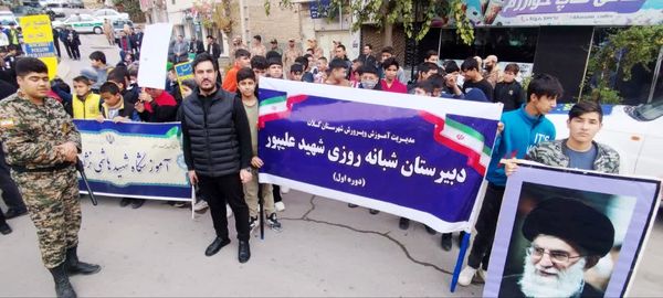 راهپیمایی روز13 آبان در شهر کلات برگزار شد