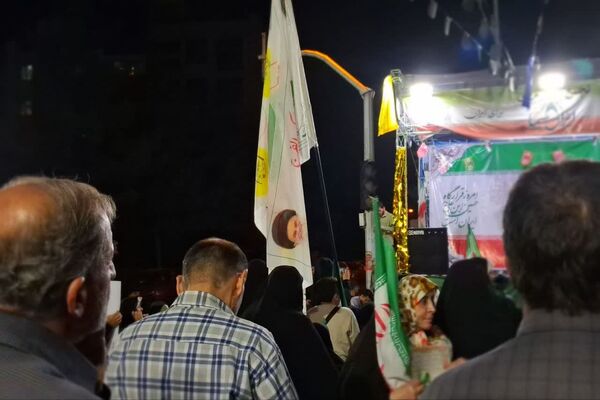 پای پیاده‌ها؛ روایتی از مردمی که خیابان‌ها را خانه کردند 