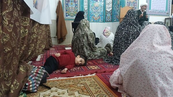 پایان سه روز خلوت معنوی معتکفان با دعا و نیایش