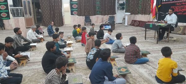 جلسه قرآنی و آموزش تخصصی قرائت قرآن کریم شهدای فدافن