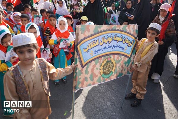 حضور پرشور دهه نودی ها در رزمایش جانفدایان شهرستان بیرجند