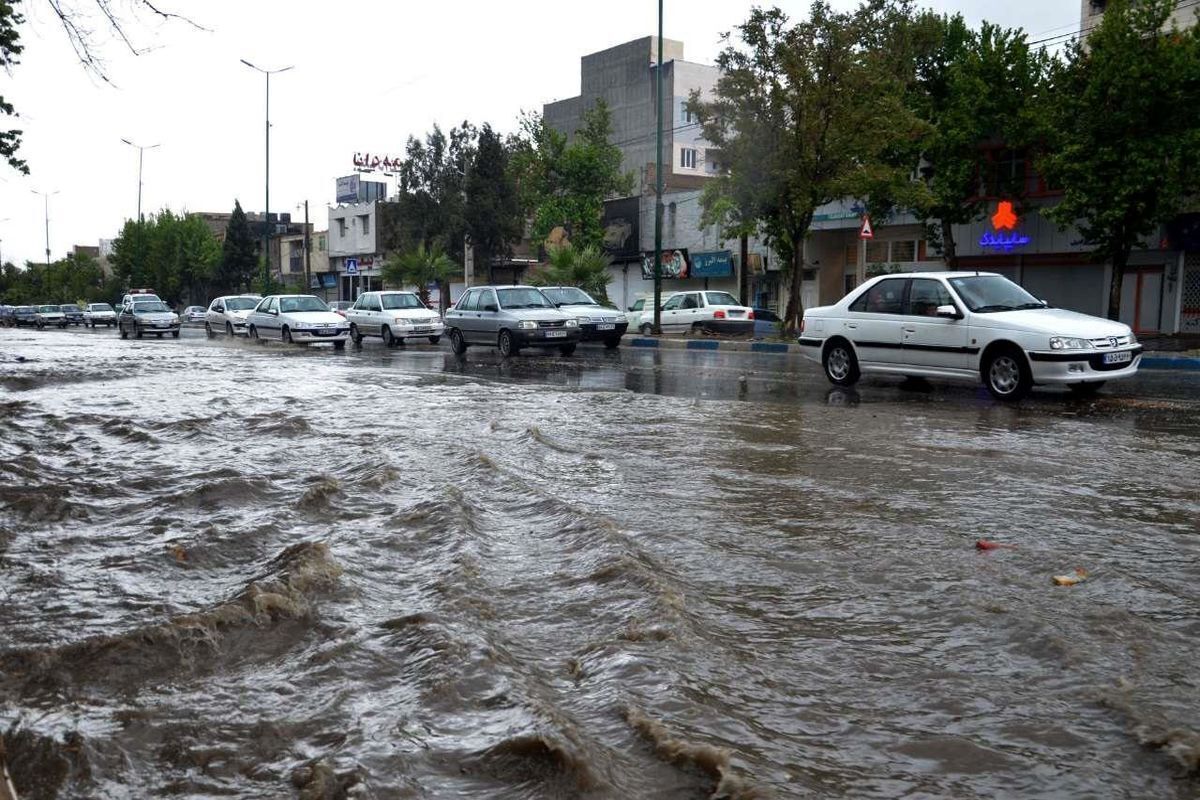 امدادرسانی به حدود ٨٠٠ نفر متأثر از سیل و آب گرفتگی در کشور