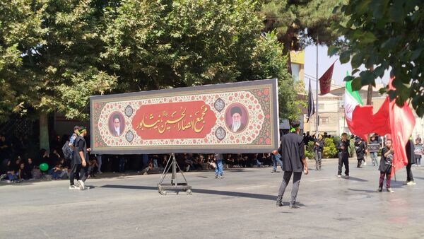 برپایی پرشور مراسم عزاداری سیدالشهدا در خیابان‌های نیشابور 