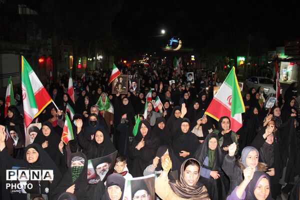 جلوه هایی از حضور باشکوه مردم آشخانه در راهپیمایی