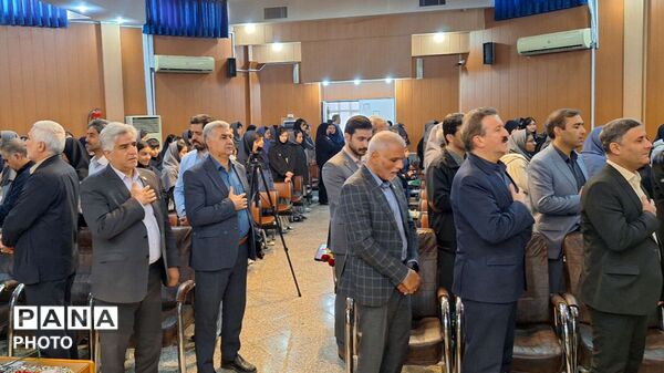  انتخابات ورزشی دبیرستان آرمینه مصلی‌نژاد