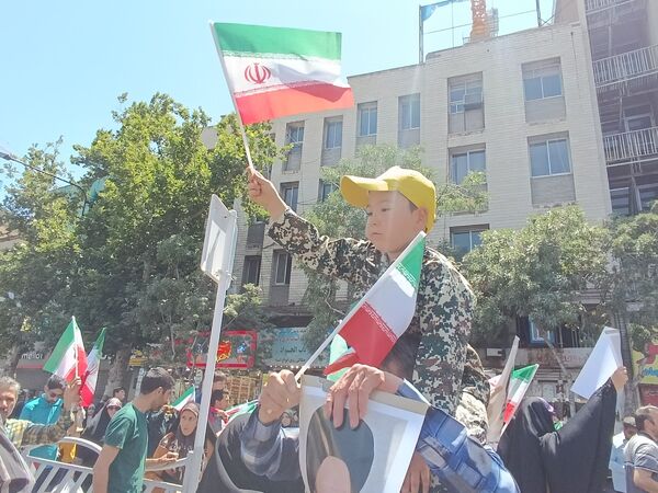 راهپیمایی جمعه خشم و نصر با حضور پرشور مشهد مقدس برگزار شد